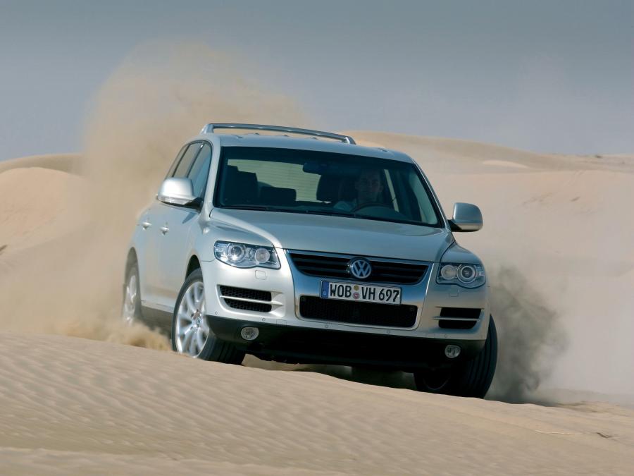  Volkswagen Touareg V6 TDi 2007 года  (фото 18 из 26)